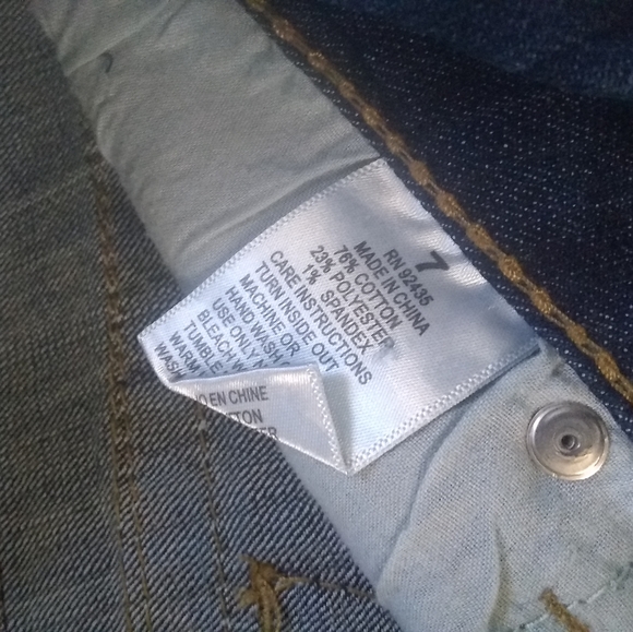 NWT Revolution sz 7 - Picture 4 of 5